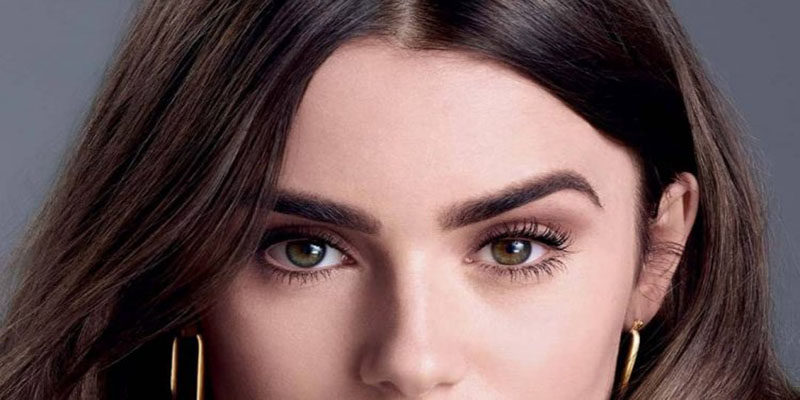 انجام سایه چشم یکی از سبک های آرایش کلاسیک